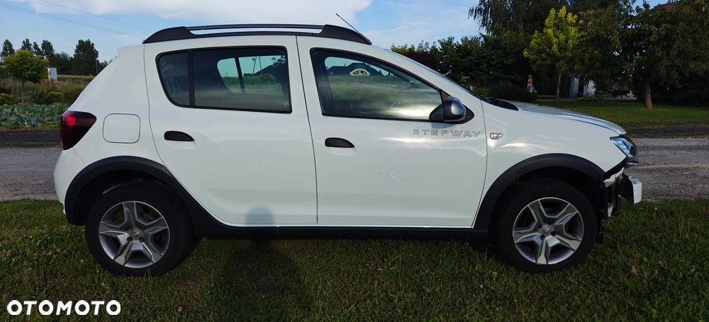 Dacia Sandero Stepway TCe 90 Prestige - 2