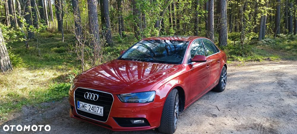 Audi A4 Limousine - 11