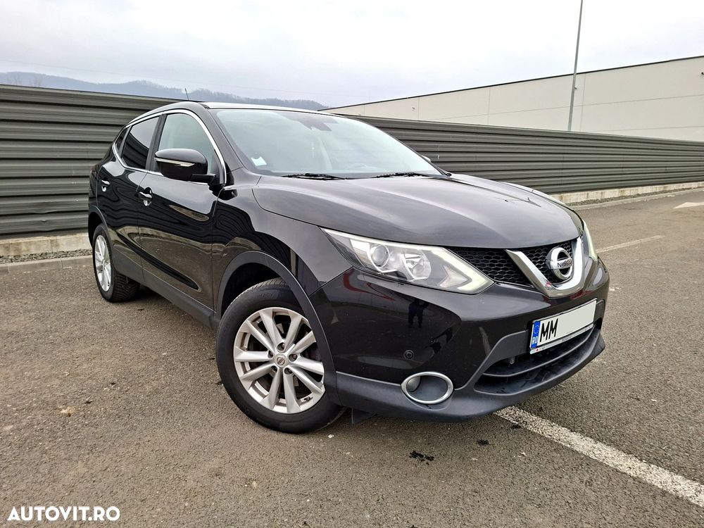 Nissan Qashqai 1.5 DCI N-Connecta - 2
