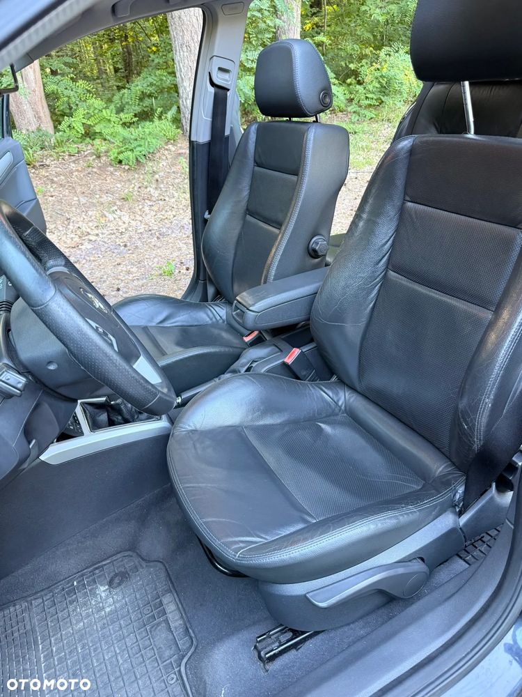 Opel Astra - 14
