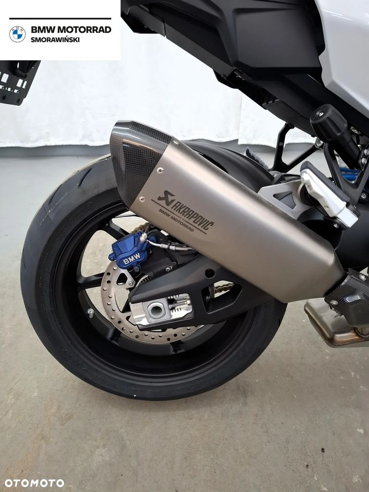 BMW S - 13