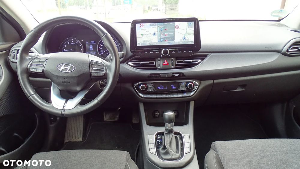 Hyundai i30 1.5 T-GDI 48V-Hybrid DCT EDITION 30+ - 9