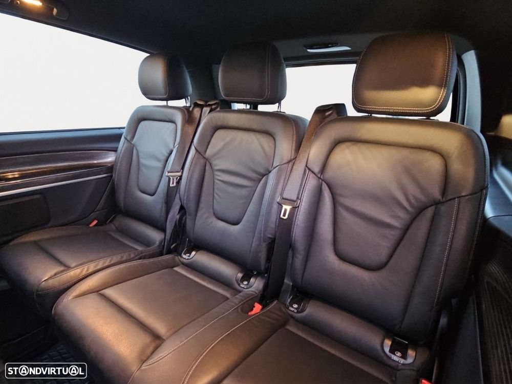 Mercedes-Benz V 300 d Longo Avantgarde - 13
