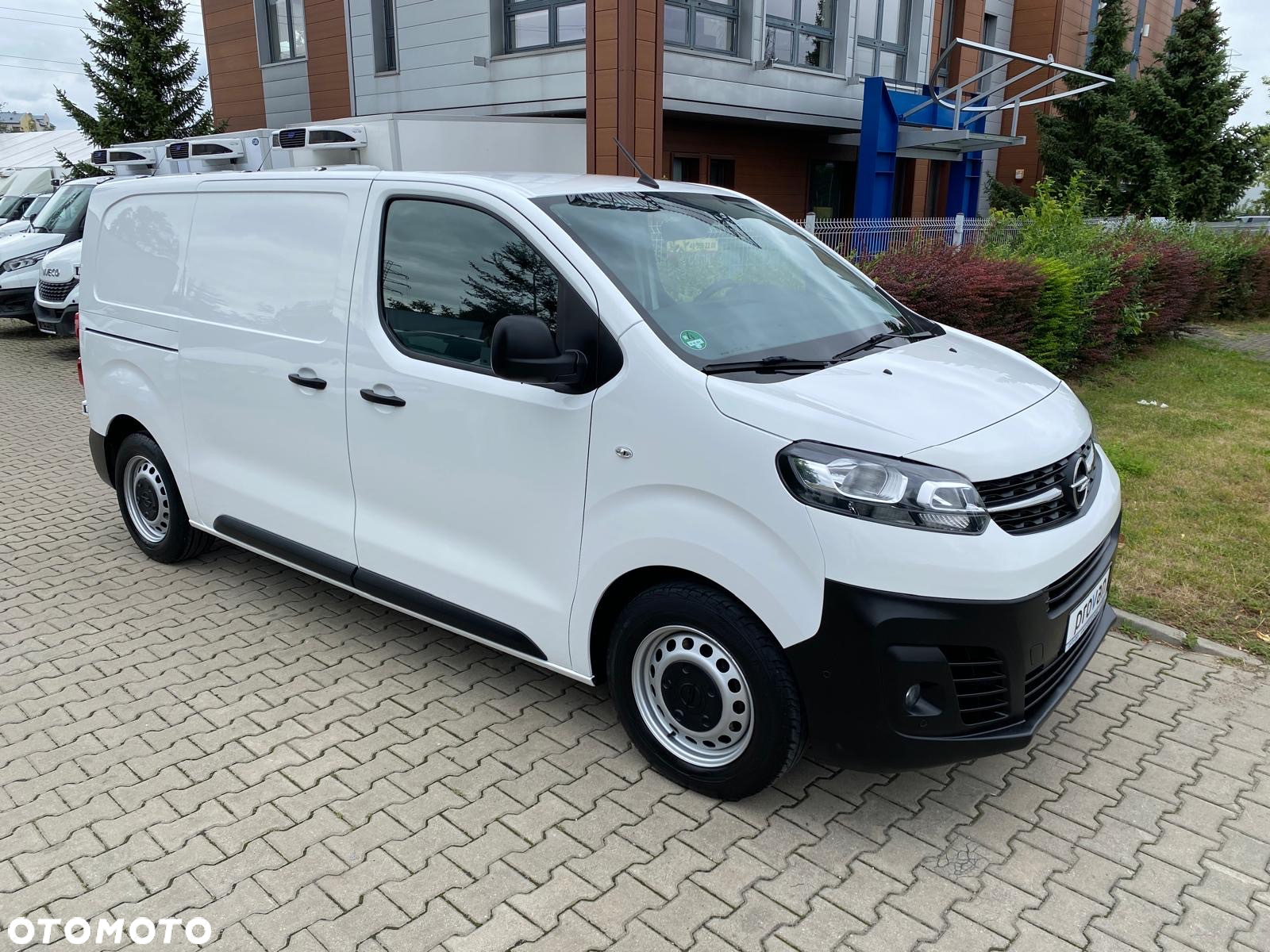 Opel VIVARO L2 NAWIGACJA BEZWYPADKOWY 37.900 PLN netto - 3