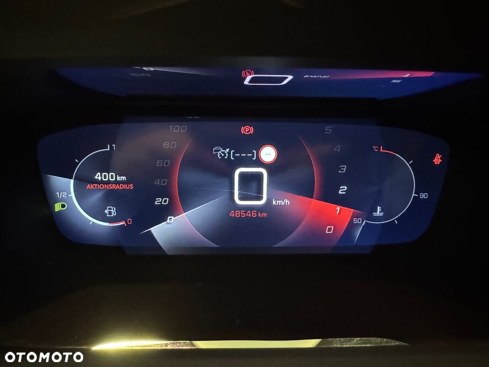 Peugeot 2008 1.2 PureTech Allure S&S - 8
