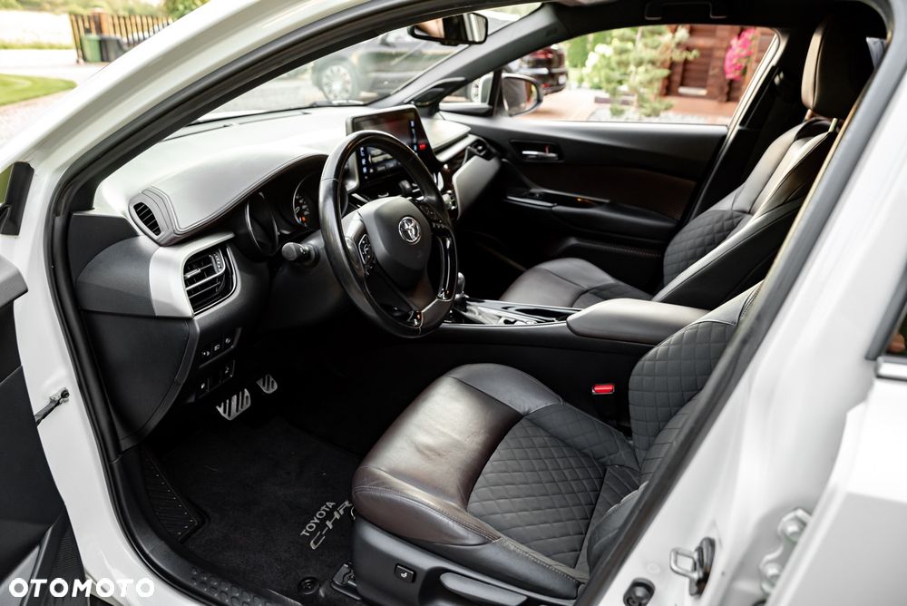 Toyota C-HR Style Selection - 18