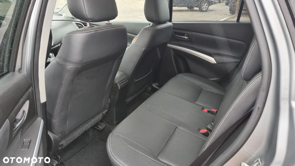 Suzuki SX4 S-Cross 1.6 DDiS TCSS 4x4 Comfort+ - 20