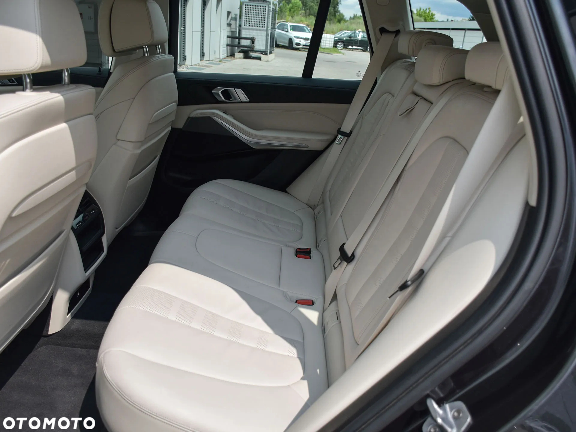 BMW X5 xDrive40i - 15