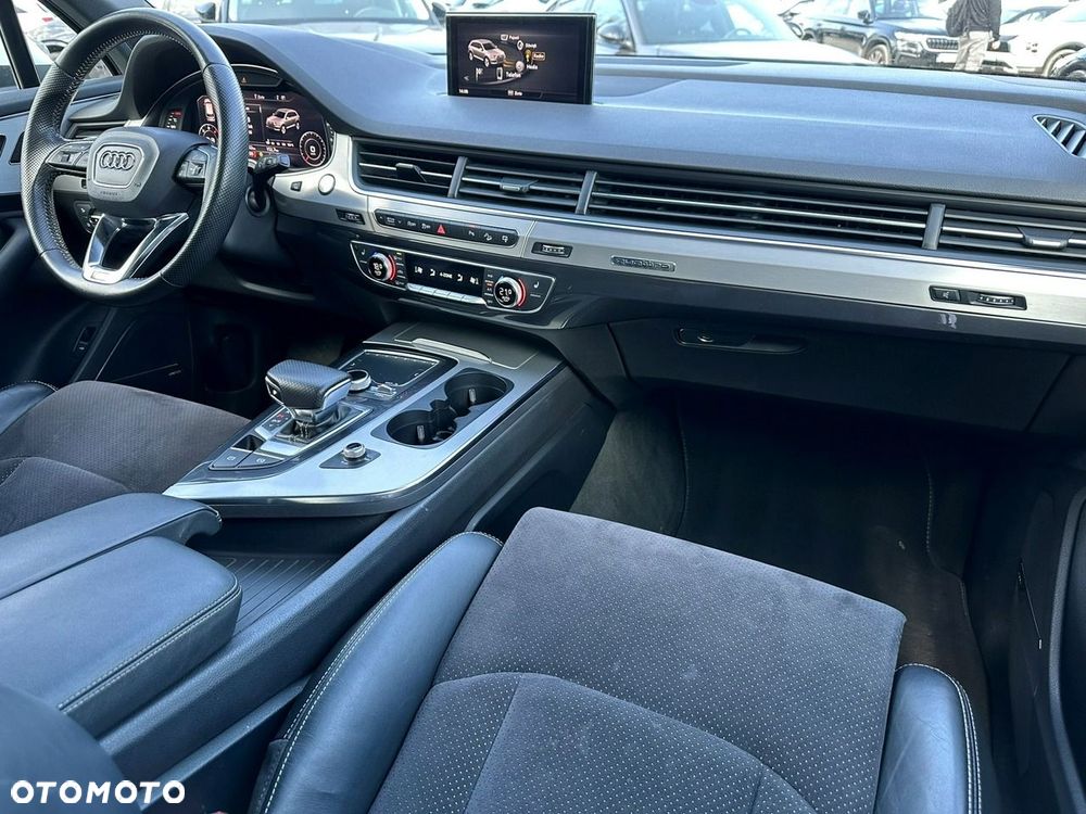 Audi Q7 3.0 TDI Quattro Tiptronic - 25