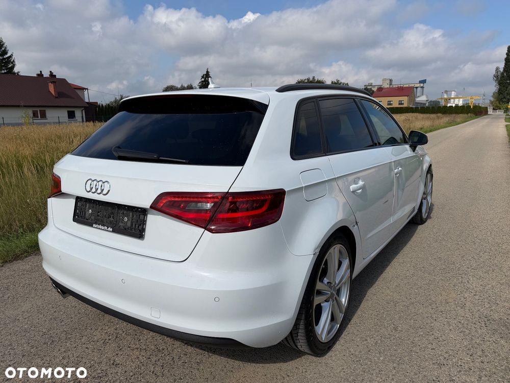 Audi A3 Sportback 2.0 TDI quattro S line Sportpaket - 12