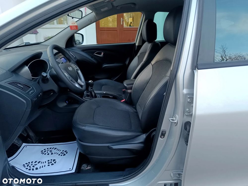 Hyundai ix35 1.7 CRDi 2WD blue Comfort - 23