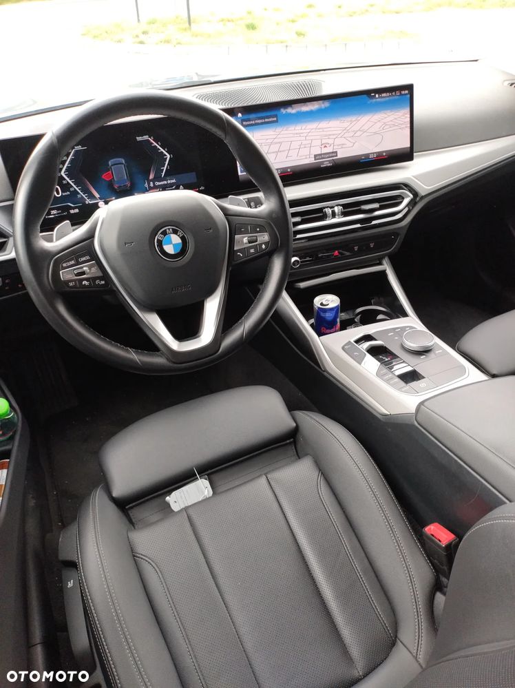 BMW Seria 3 316d mHEV - 38