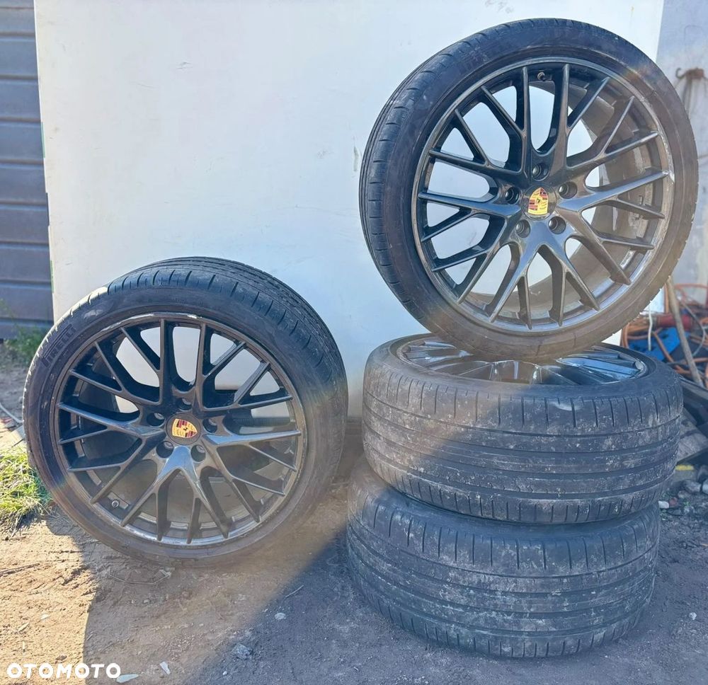 KOŁA FELGI ALUFELGI 5X130 275 35 R21 PORSCHE