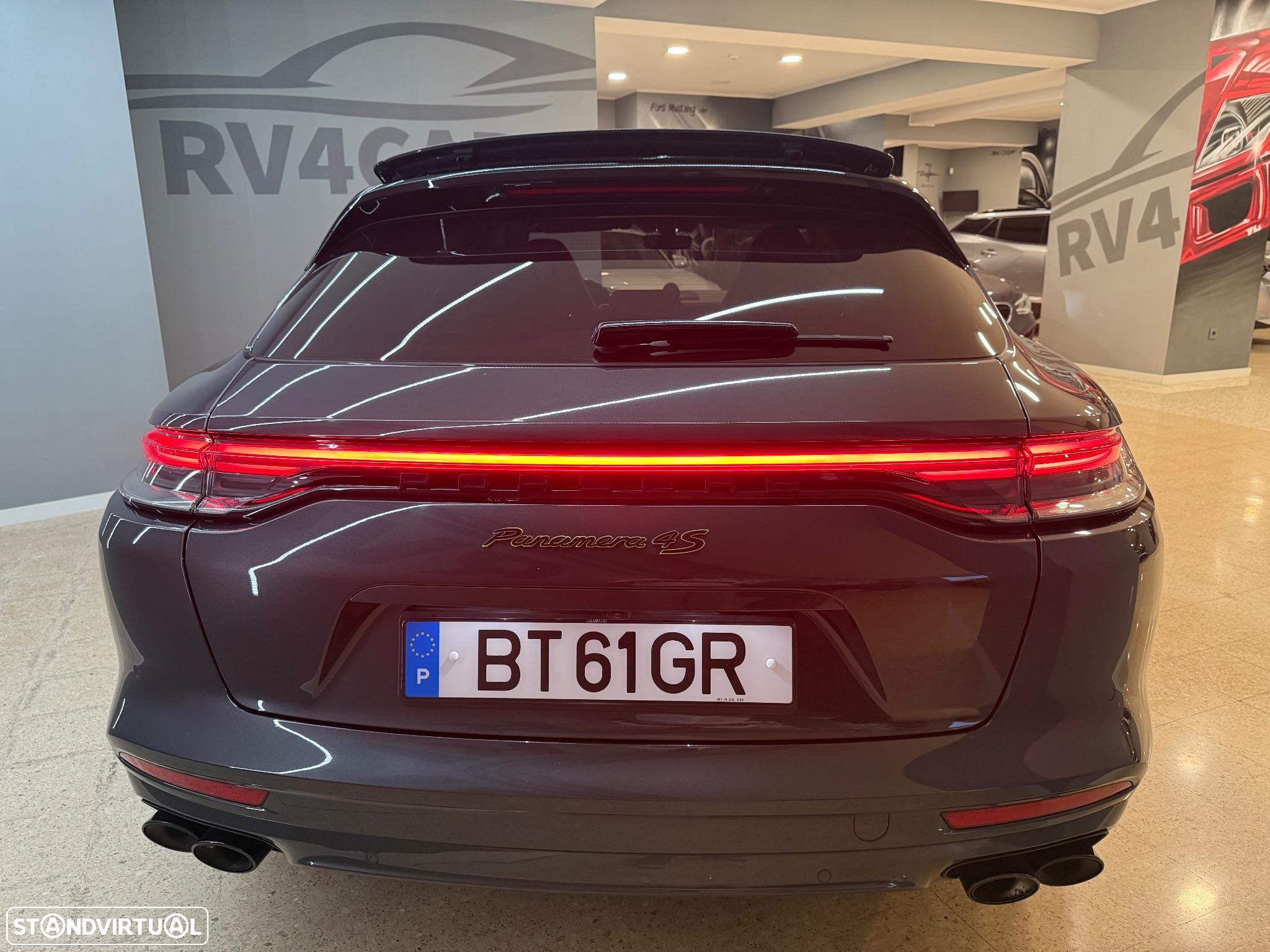 Porsche Panamera Sport Turismo 4S E-Hybrid - 21