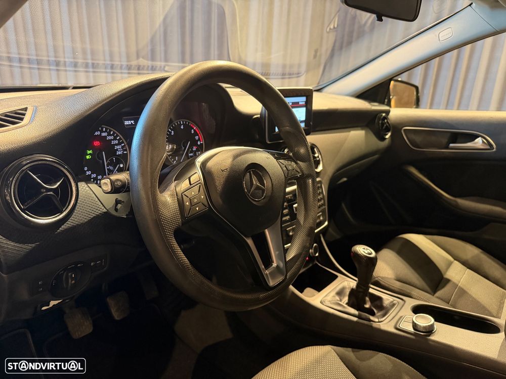 Mercedes-Benz A 200 CDI (BlueEFFICIENCY) Style - 14