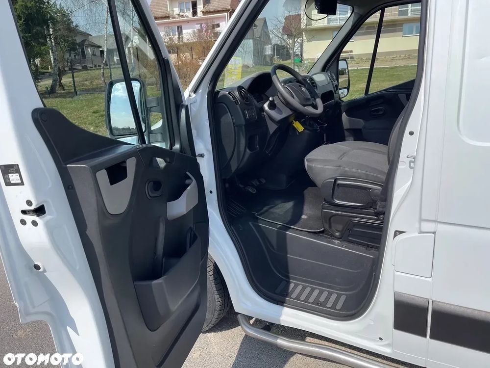 Renault Master - 18