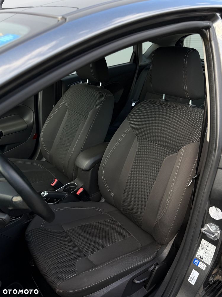 Ford Fiesta 1.0 EcoBoost S&S TITANIUM - 12