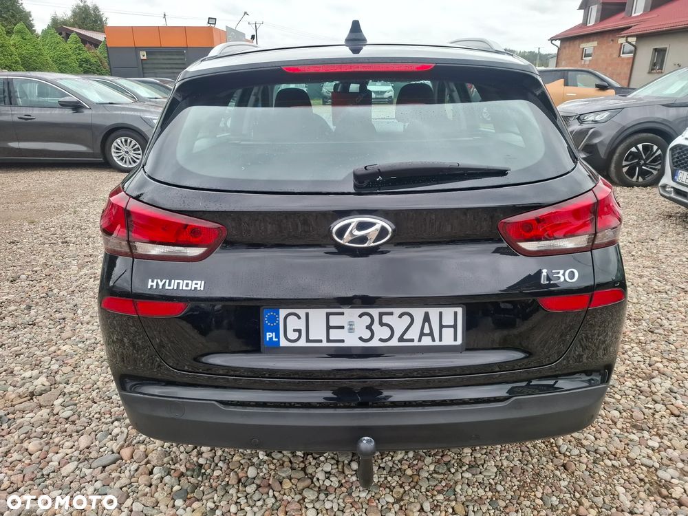 Hyundai i30 1.6 D Comfort - 6