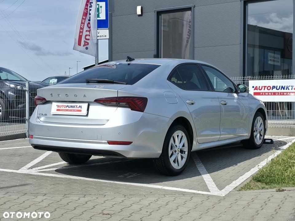 Skoda Octavia - 7