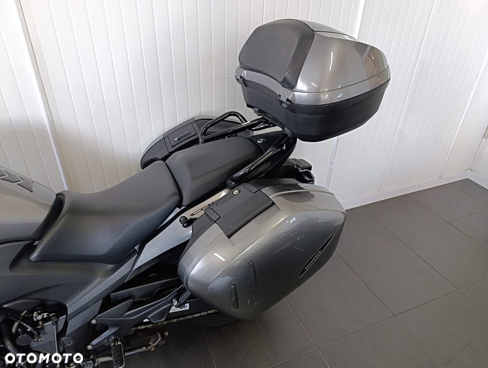 Honda CBF - 12