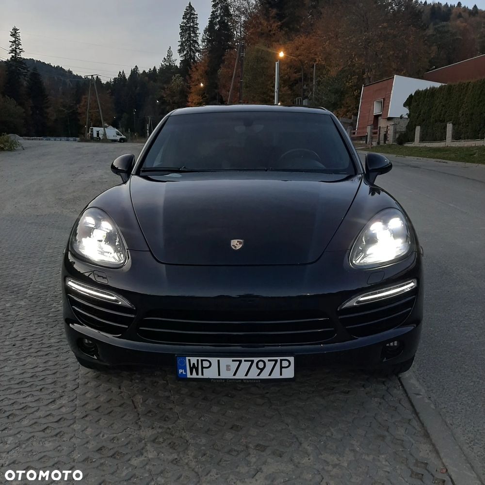 Porsche Cayenne - 21