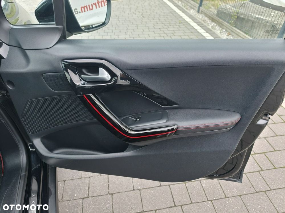 Peugeot 2008 - 19