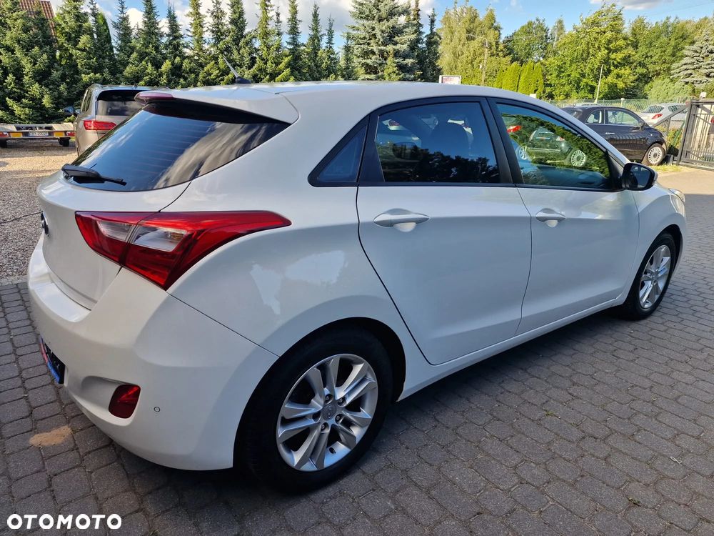 Hyundai i30 1.4 Style - 9