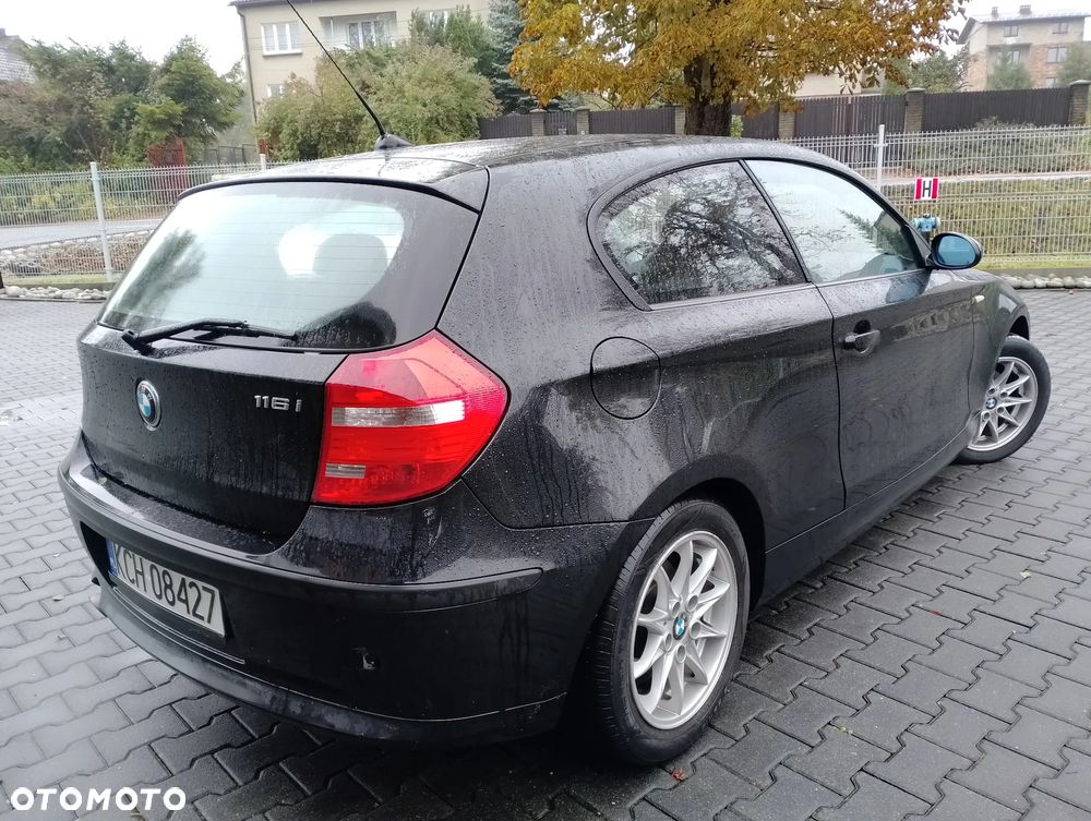 BMW Seria 1 116i - 4