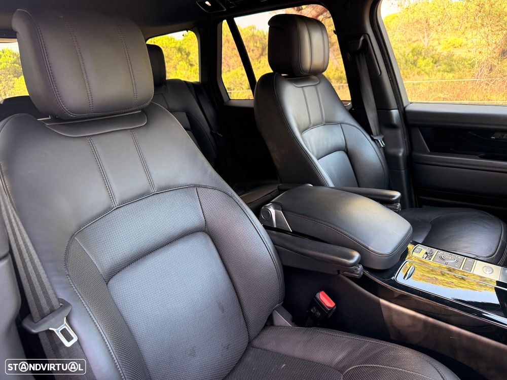 Land Rover Range Rover P400e Plug-in Vogue - 14