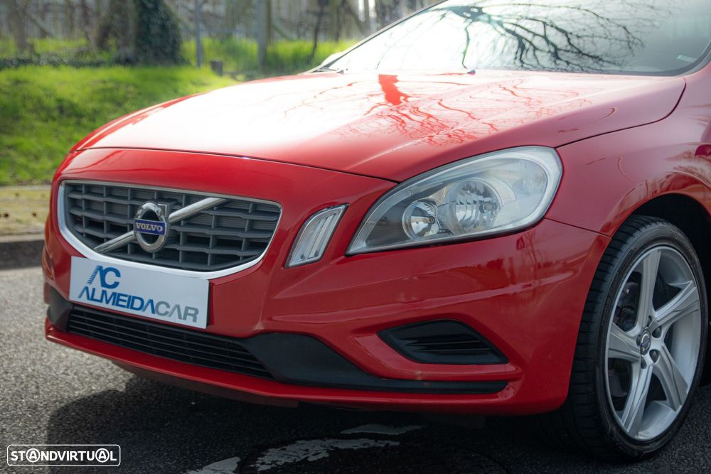 Volvo S60 1.6 D2 Drive Momentum Start/Stop - 21