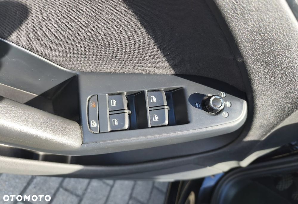 Audi A4 Avant 2.0 TDI DPF quattro - 21