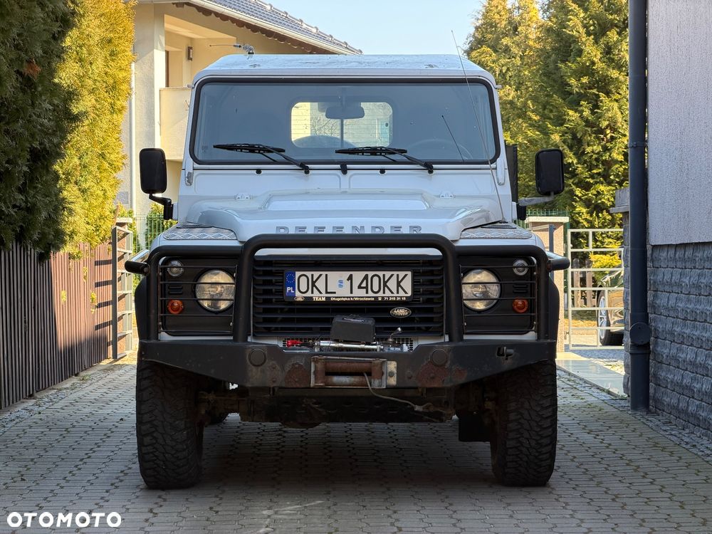 Land Rover Defender 2.2 TD4 E - 2