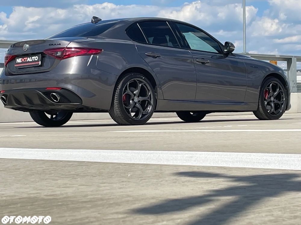 Alfa Romeo Giulia 2.0 Turbo Veloce Q4 - 13