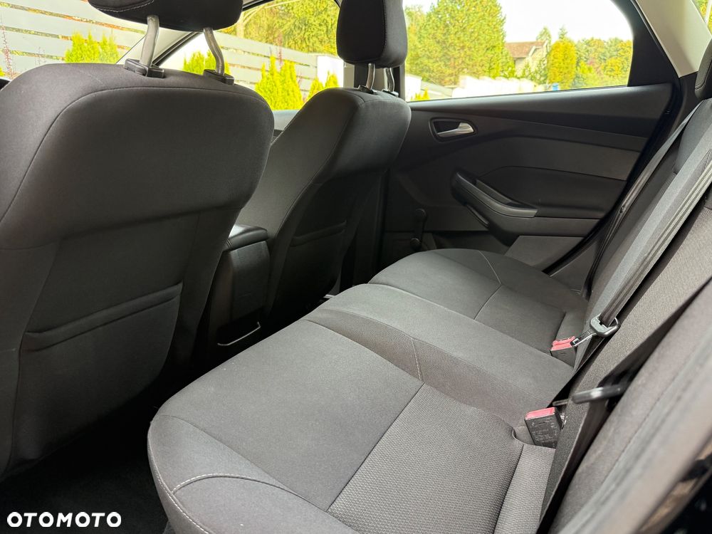 Ford Focus - 22