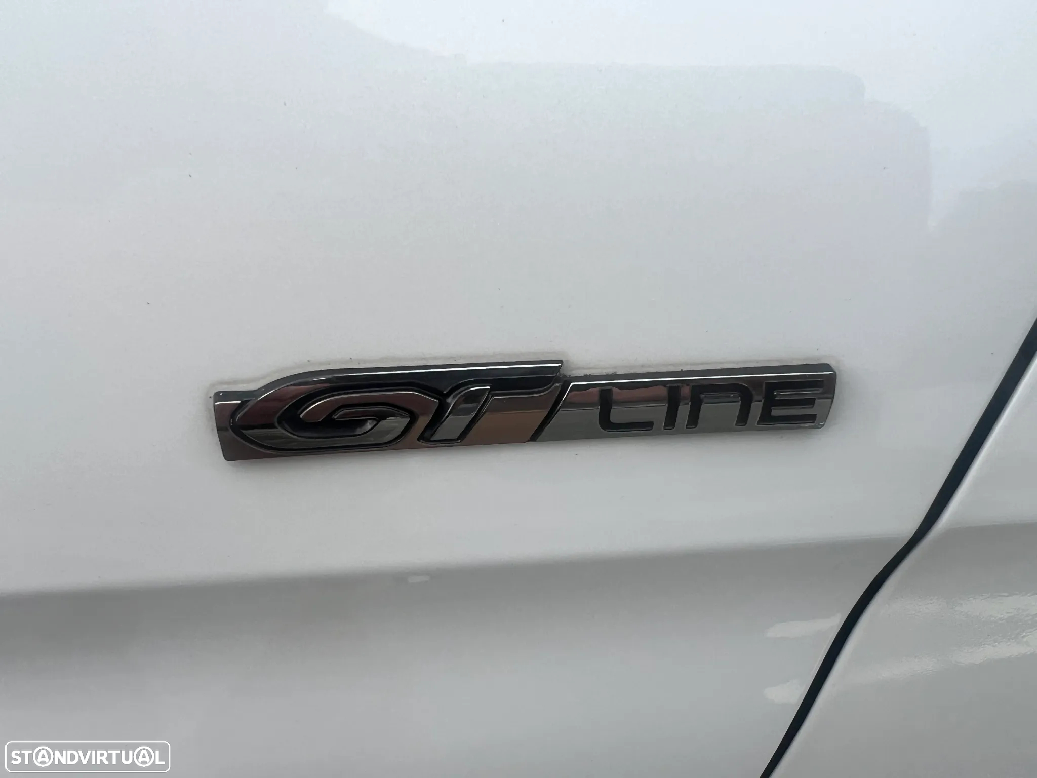 Peugeot 5008 1.5 BlueHDi GT Line J19 EAT8 - 36