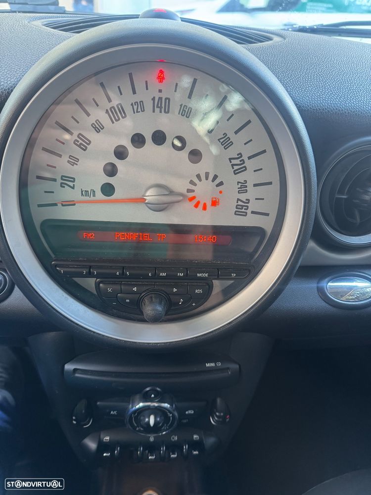 MINI 3 Portas One D - 7