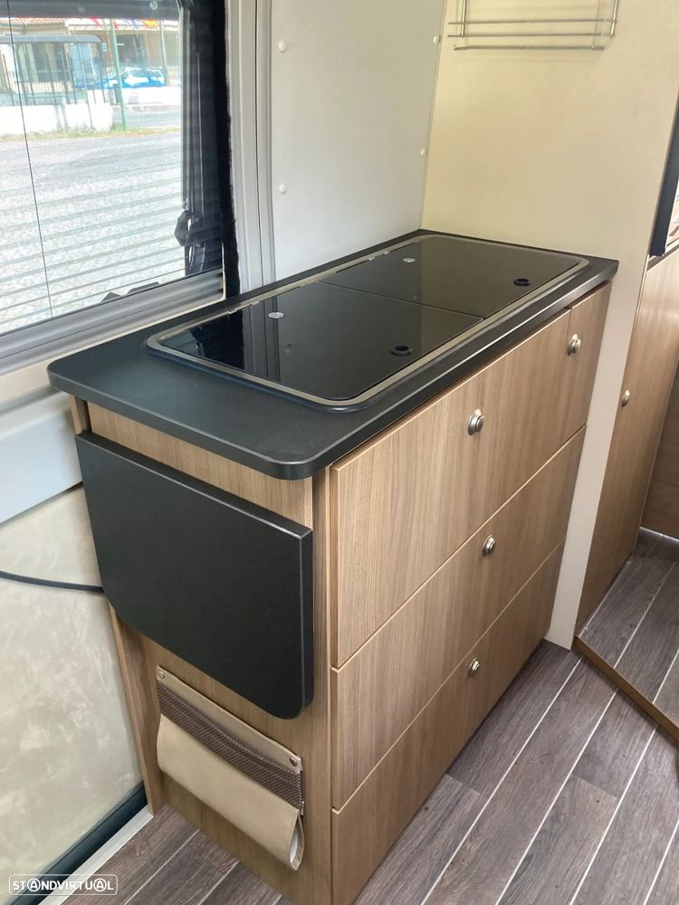 Adria Twin Twin Platinum 600 SPT - 21