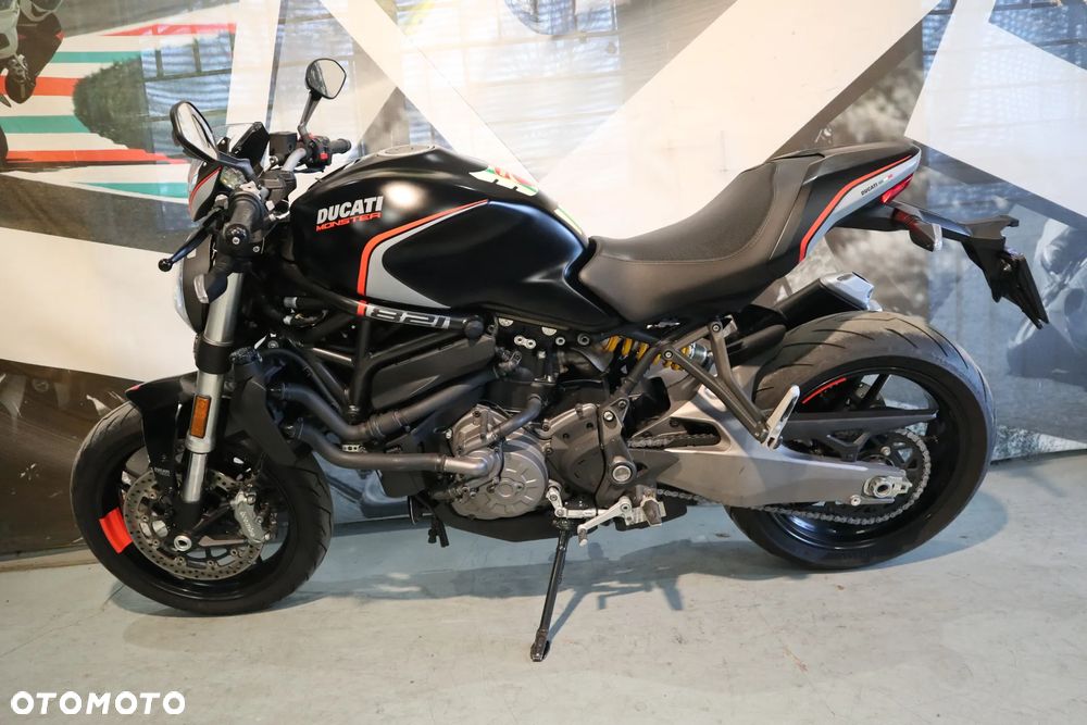 Ducati Monster - 5