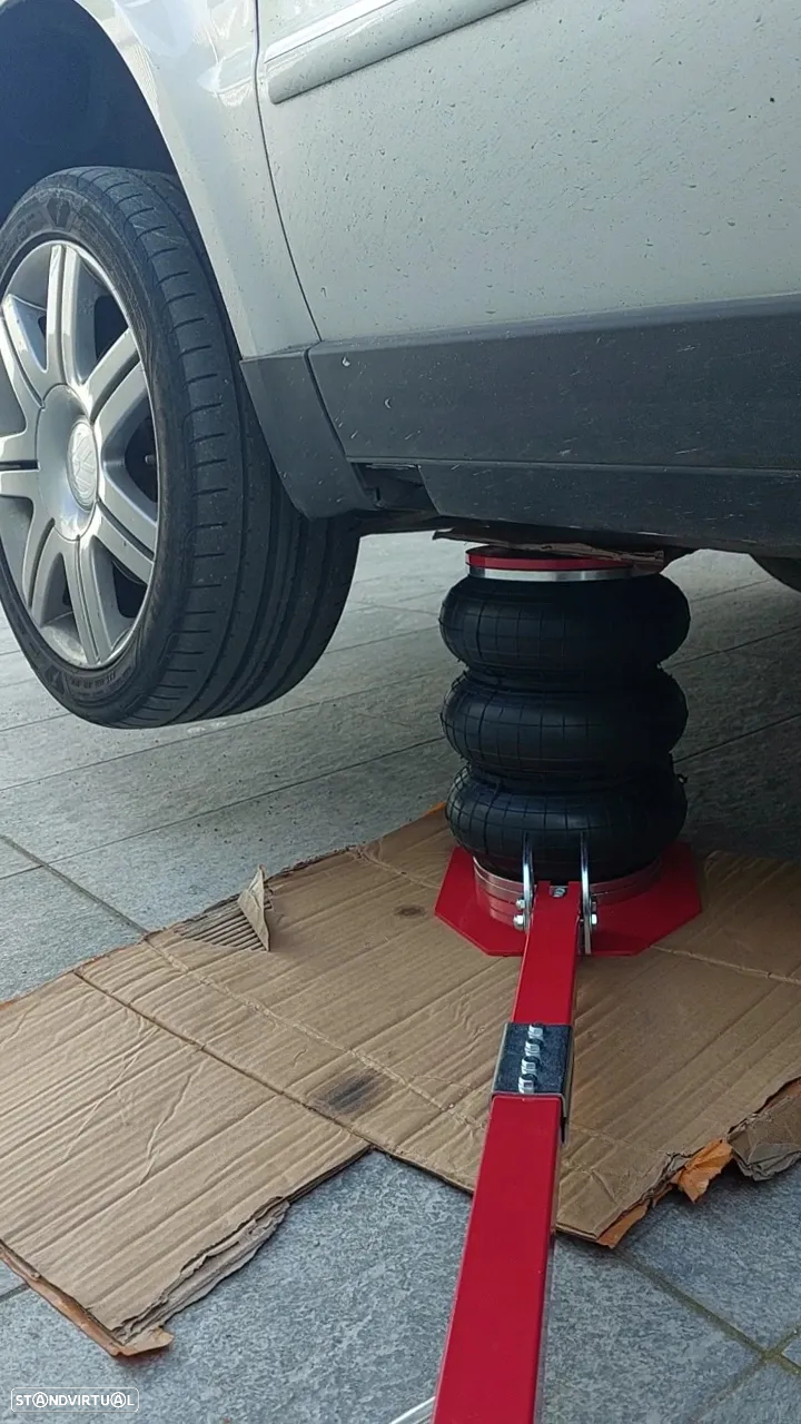 Macaco Pneumático - 3 Ton - 17