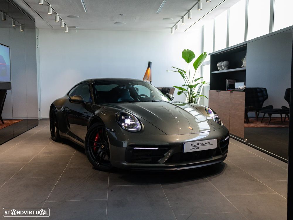 Porsche 911 (992) Carrera 4 GTS PDK - 6
