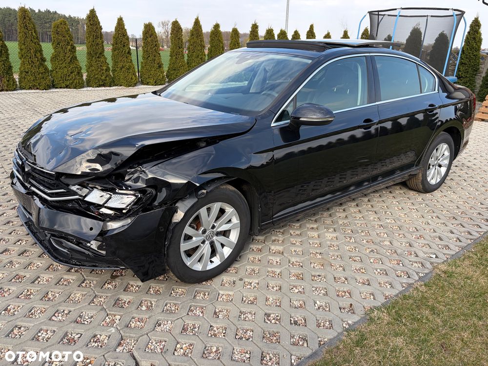 Volkswagen Passat 2.0 TDI SCR DSG Comfortline - 6