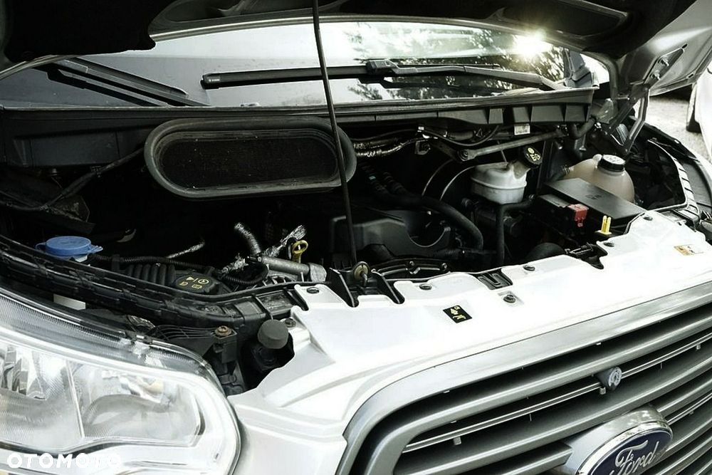 Ford Transit - 13