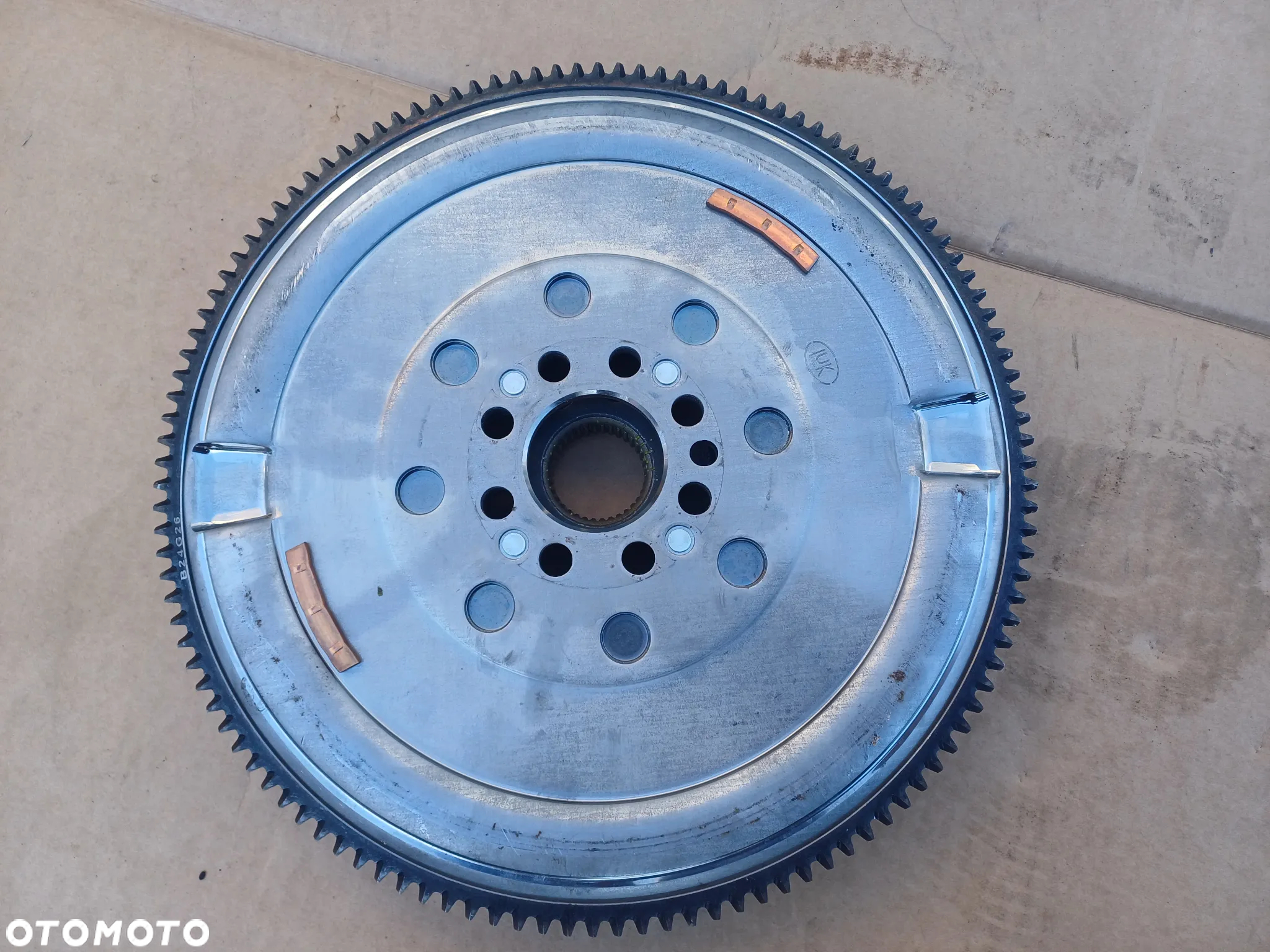 Koło zamachowe dwumasowe dwumasa Kia Hyundai 2.2 crdi D4HE Nowe 23200-2R700 - 2
