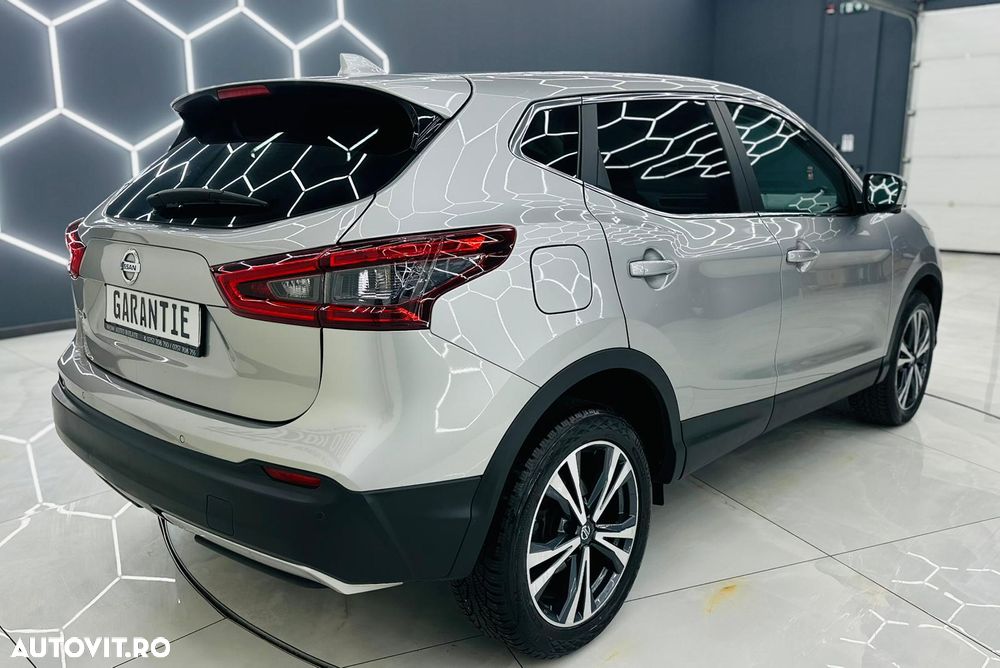 Nissan Qashqai 1.2 DIG-T Xtronic N-Vision - 3