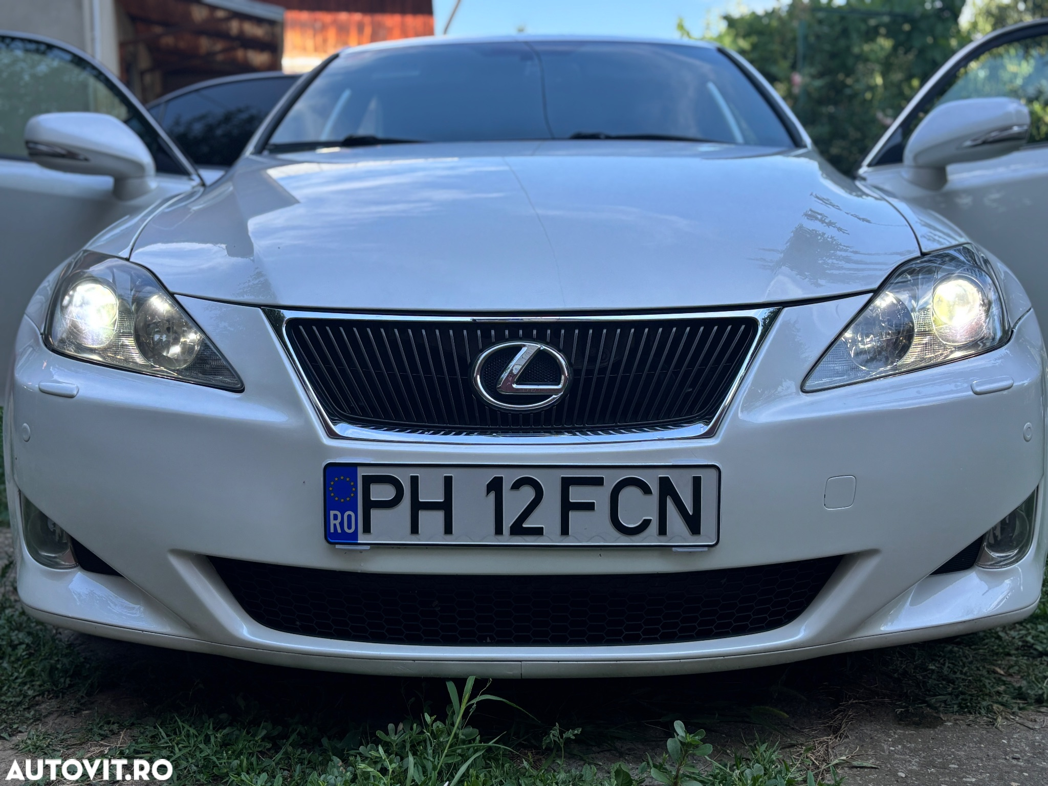 Lexus Seria IS 220d F-Sport - 4