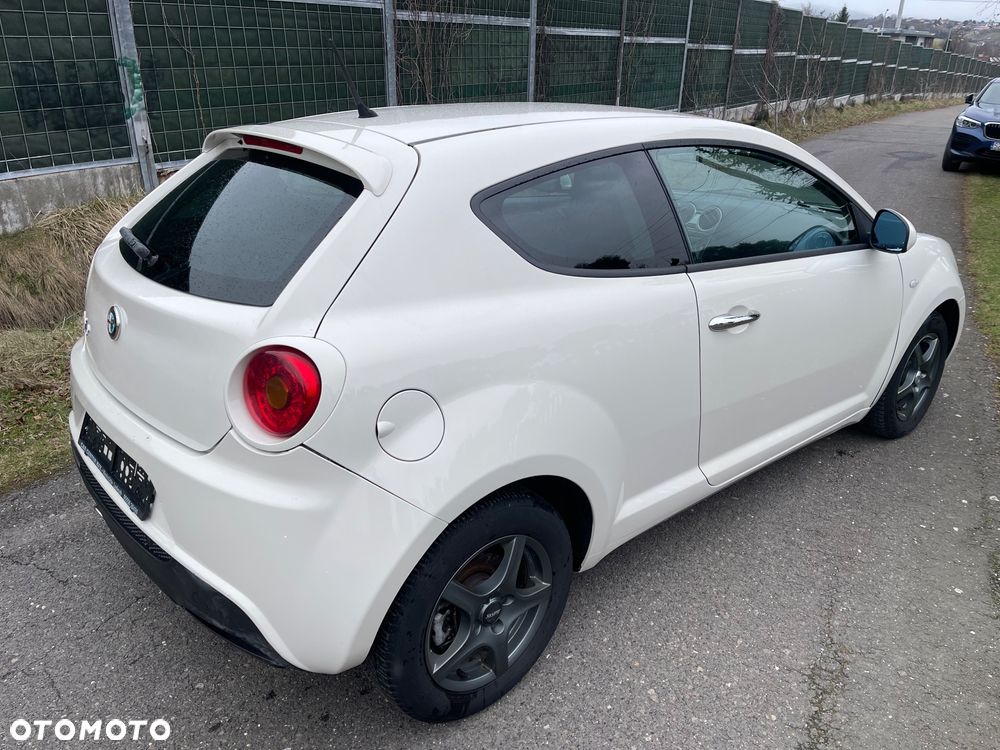 Alfa Romeo Mito 1.4 Distinctive - 3