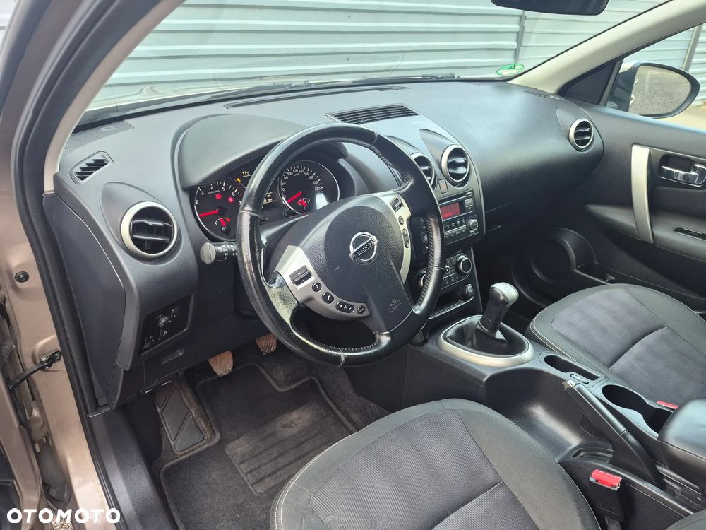 Nissan Qashqai 1.6 Acenta - 9