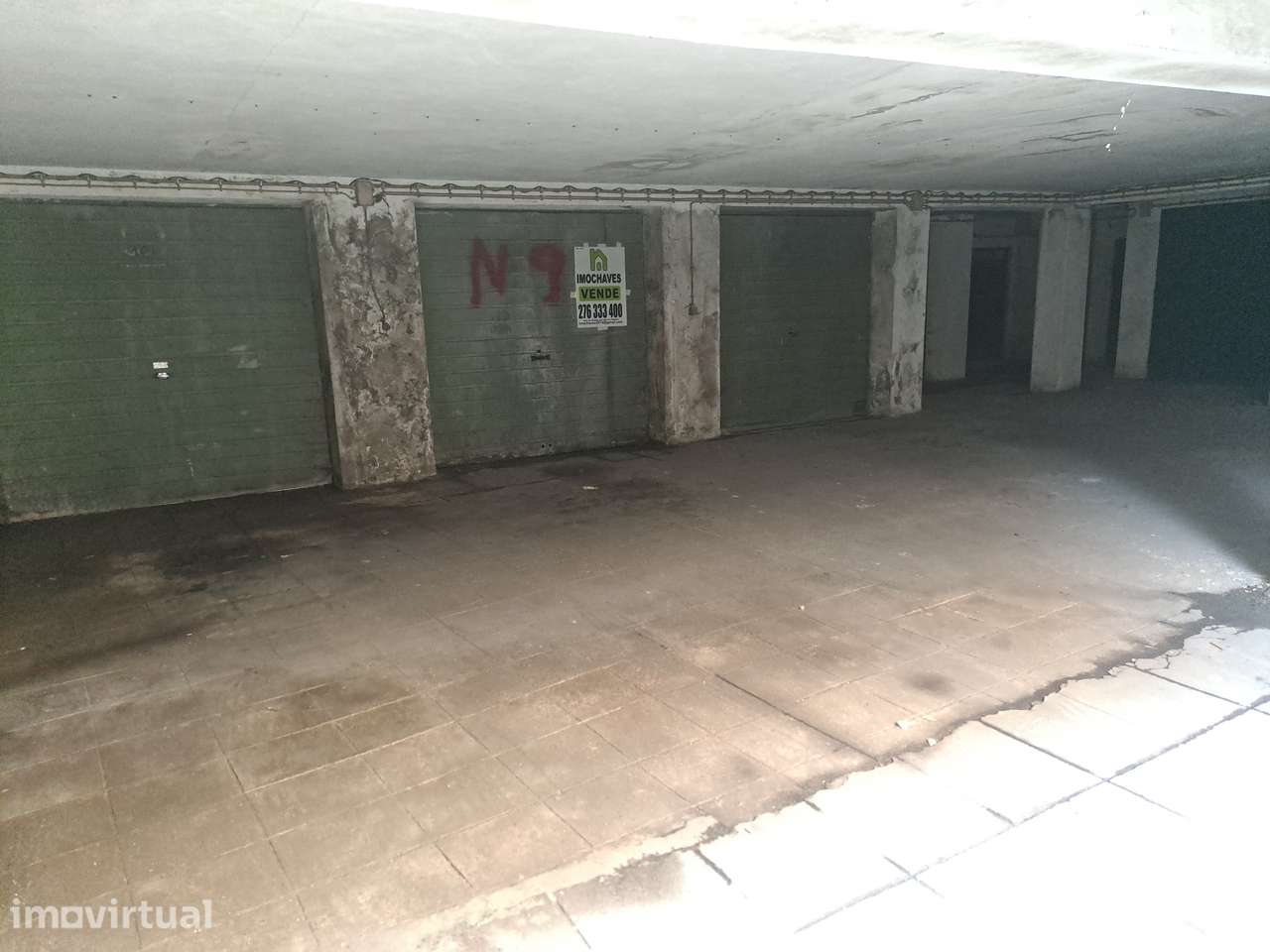 GARAGEM 1 CARRO CENTRO CIDADE DE CHAVES 7400,00 EUROS - Grande imagem: 5/7