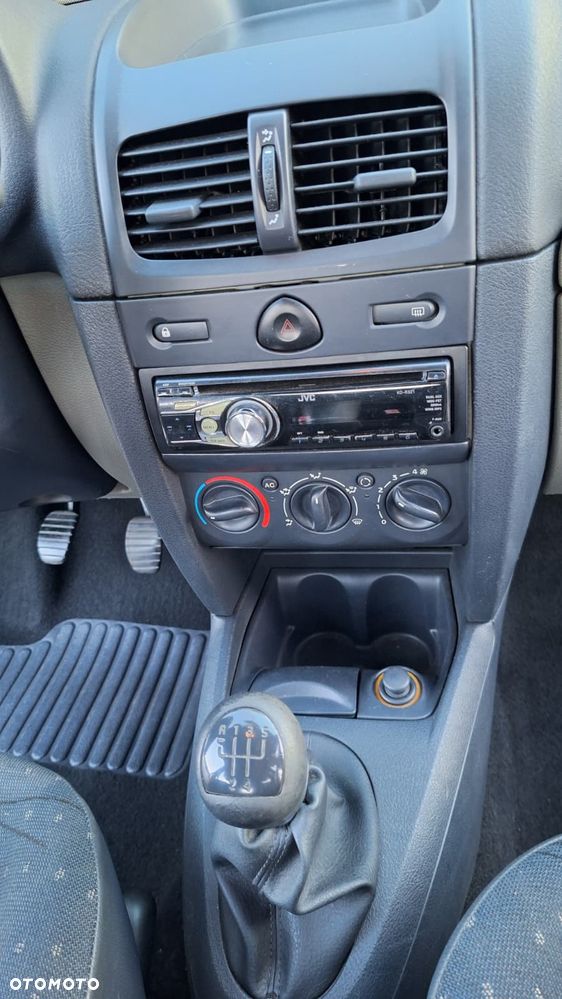 Renault Clio 1.2 Pack Authentique - 7