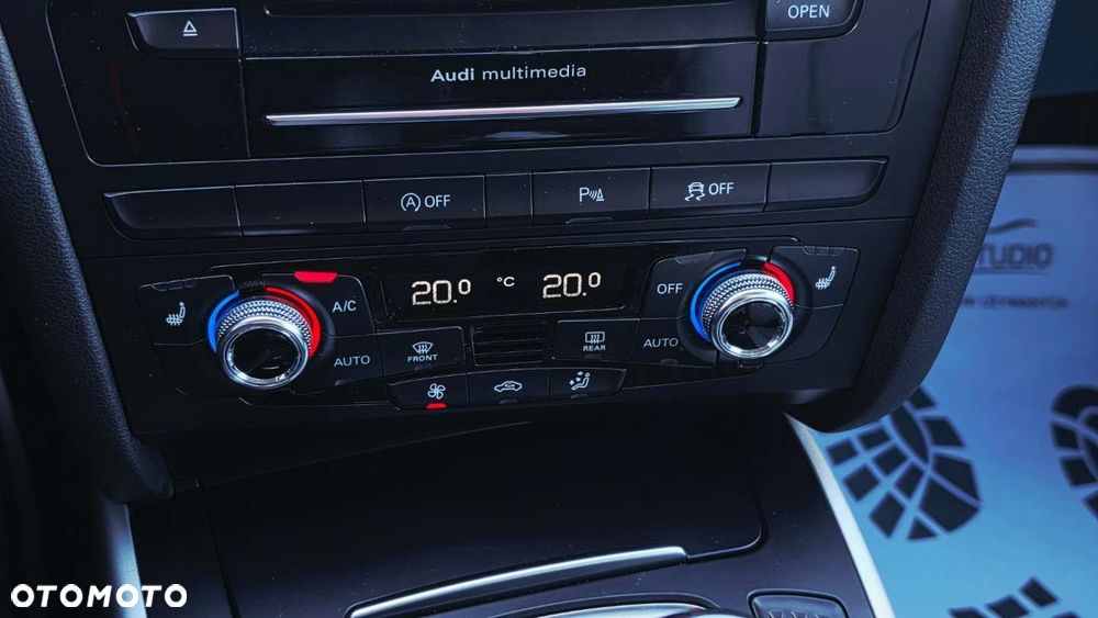 Audi A4 Limousine - 16